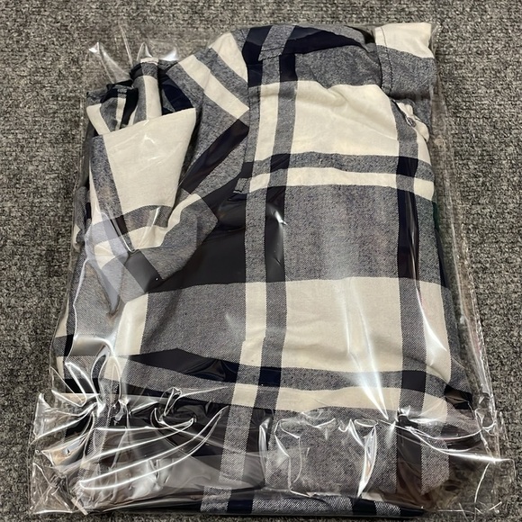 NWOT - J.CREW Women’s Lightweight Curvedhem Fall Button-Up Flannel (Pattern,XXS) - Picture 7 of 8